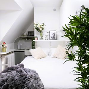 Studio met een King Size Bed
